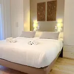 Eucalyptus - Ground Floor With Pool Near The Sea Apartman *