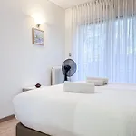 Eucalyptus - Ground Floor With Pool Near The Sea Apartman