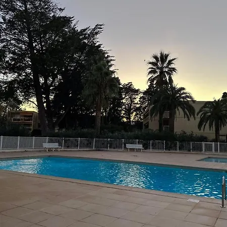 Eucalyptus - Ground Floor With Pool Near The Sea Апартаменти