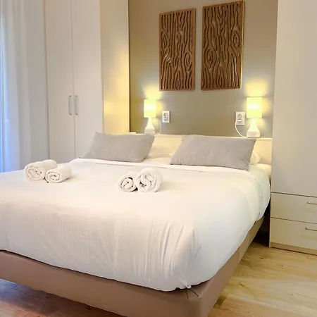 Eucalyptus - Ground Floor With Pool Near The Sea Apartman *