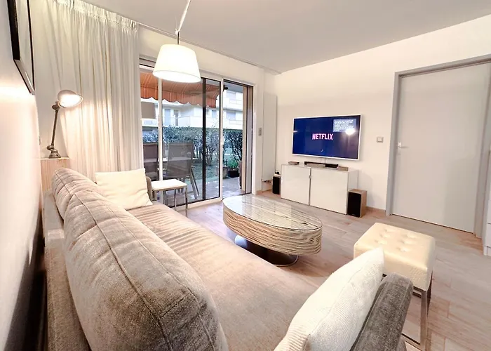 Apartment Eucalyptus - Ground Floor With Pool Near The Sea