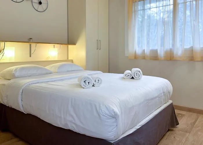 Eucalyptus - Ground Floor With Pool Near The Sea Apartment